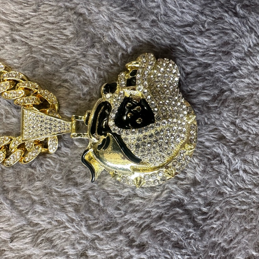 Gold and Silver Pendant Necklace